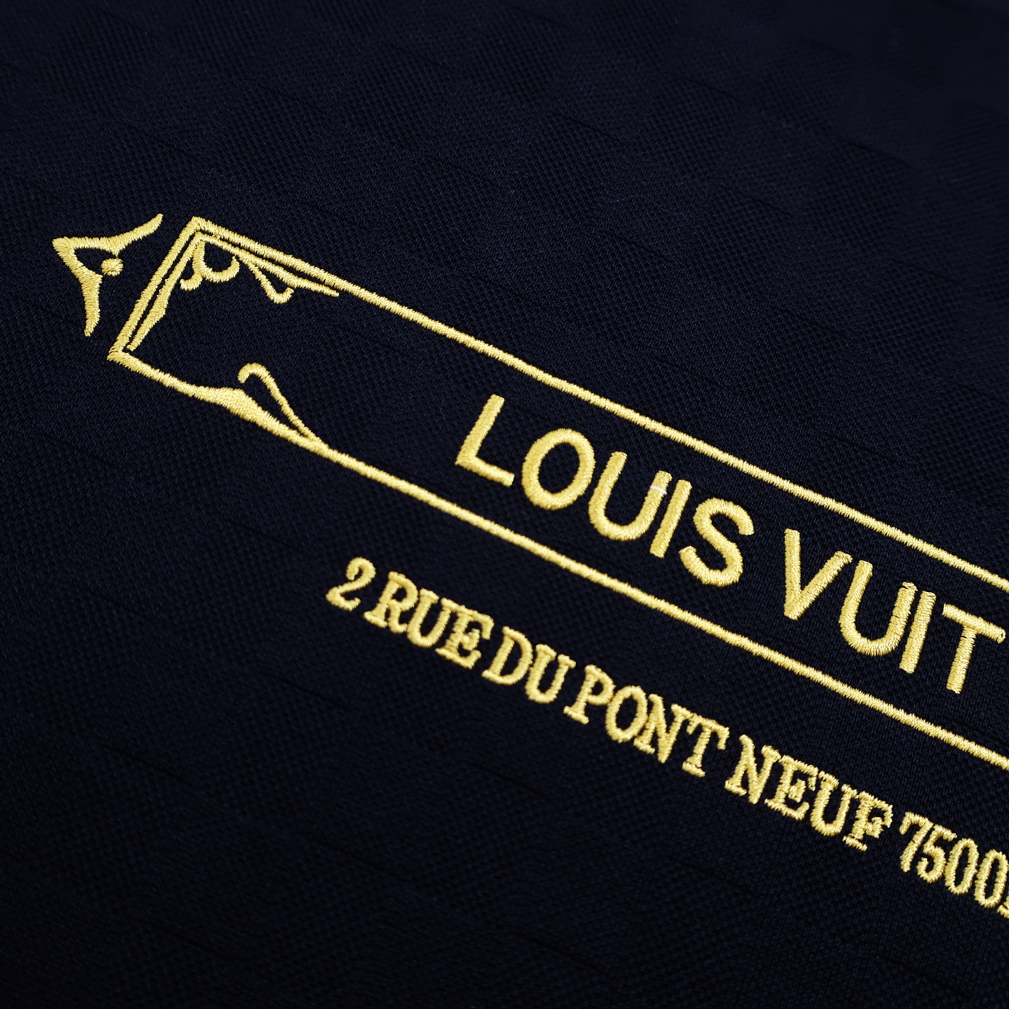 [LouisVuitton] 루이비통 엠벨리시드 다미에 피케 티셔츠