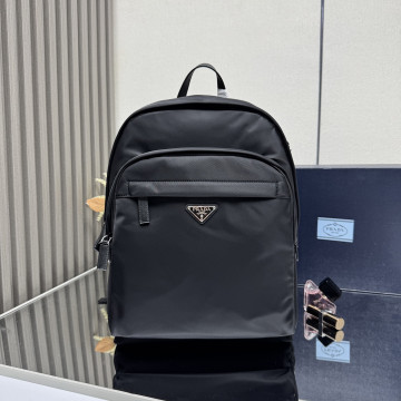 [Prada] 프라다 리나일론 및 사피아노 가죽 백팩