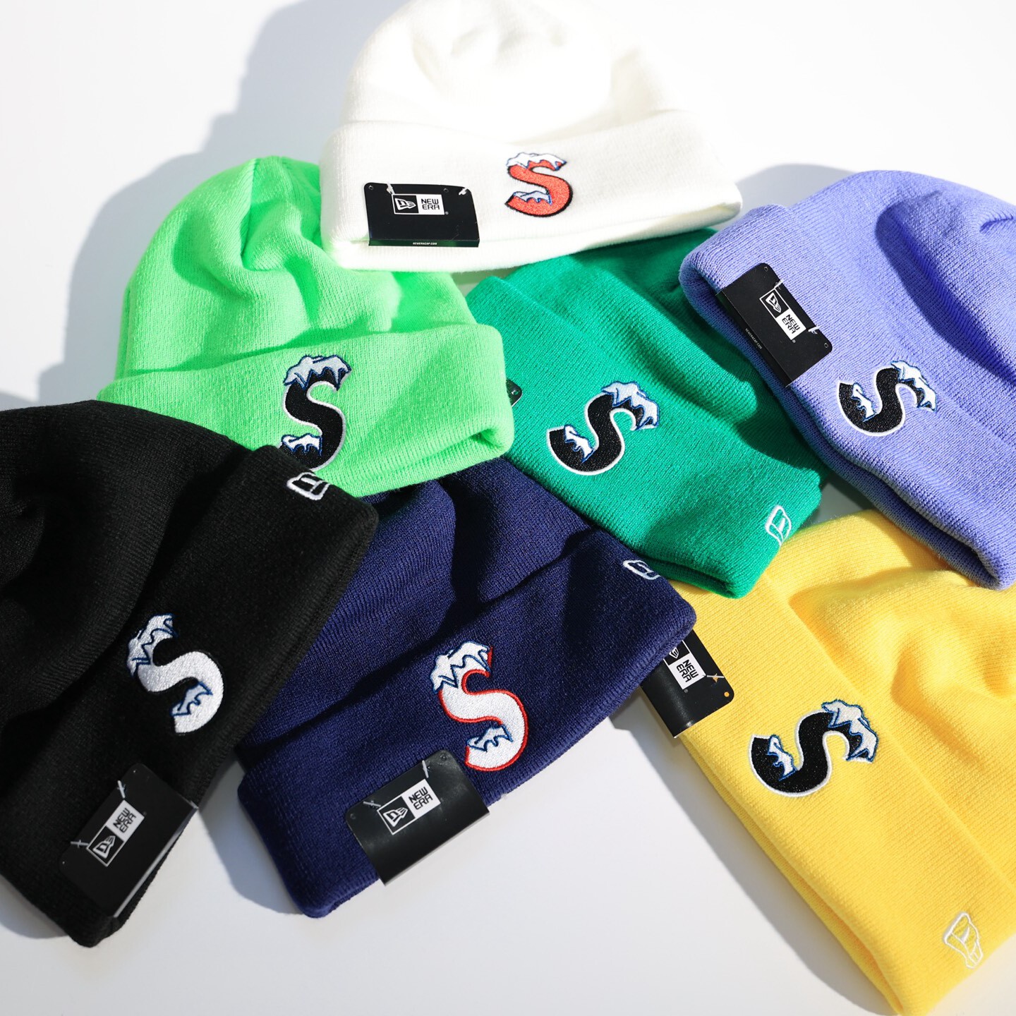 [supreme] 슈프림 뉴에라 S 로고 비니