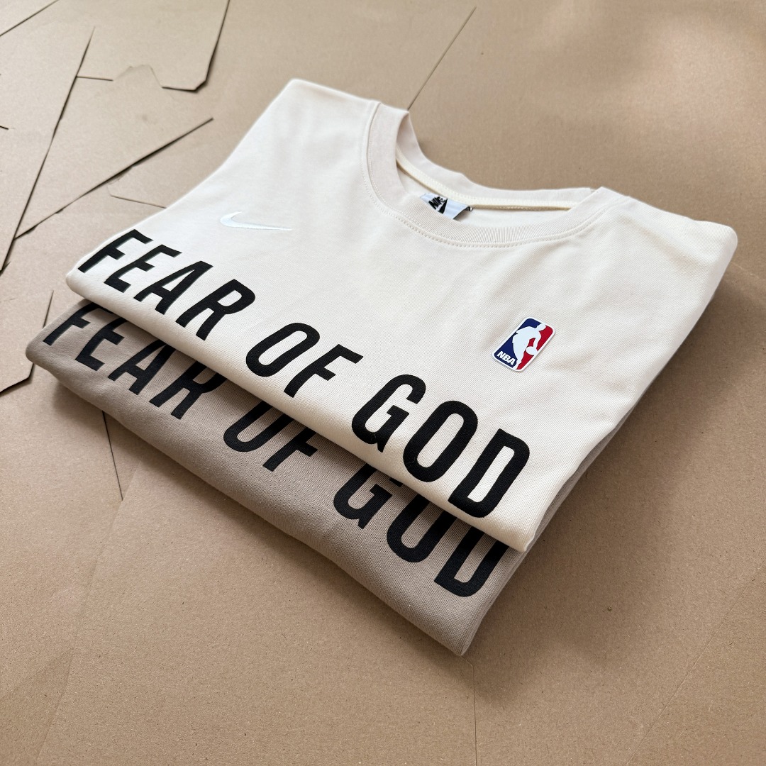 [Nike × Fear of God] 나이키 x 피어오브갓 웜업 티셔츠