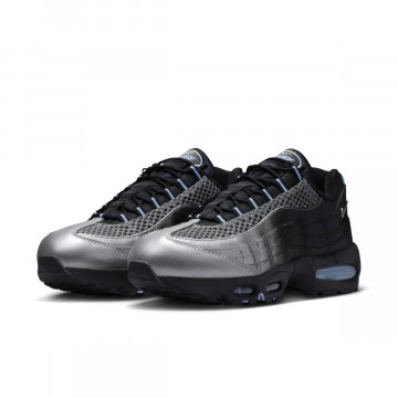 [Palace x Nike] 나이키 x 팔라스 에어 맥스 95 메탈릭 실버 알루미늄