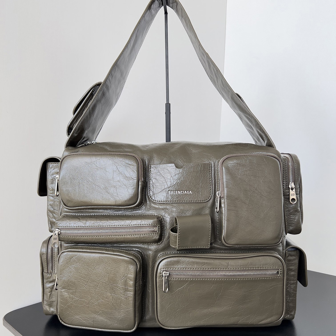 [Balenciaga] 발렌시아가 슈퍼비지 라지 슬링백 다크그린