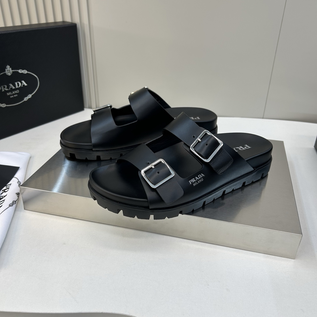 [Prada] 프라다 더블 스트랩 버클 블랙 샌들