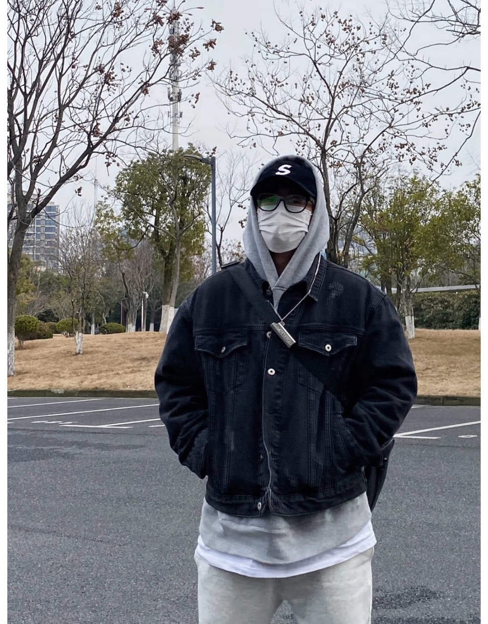 재킷 모델 착용 이미지-S5L12