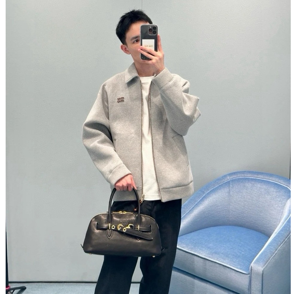 재킷 모델 착용 이미지-S12L11