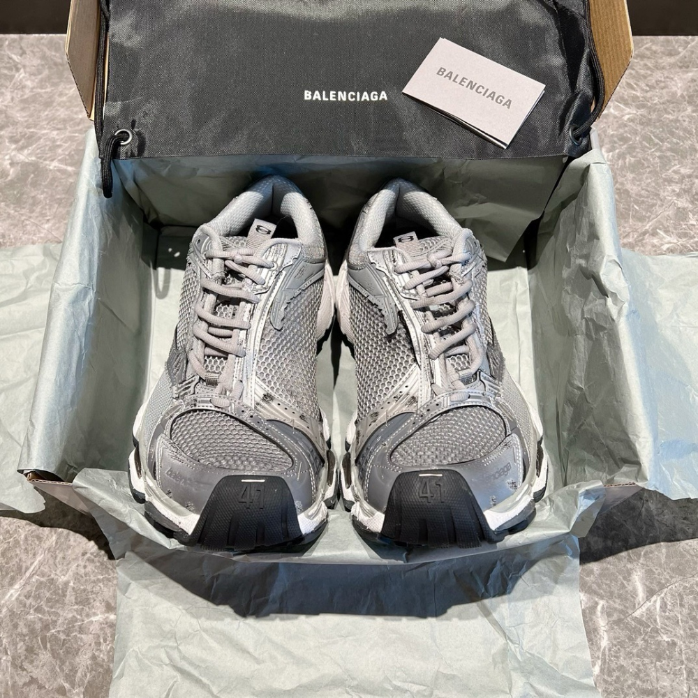 신발 모델 착용 이미지-S39L6